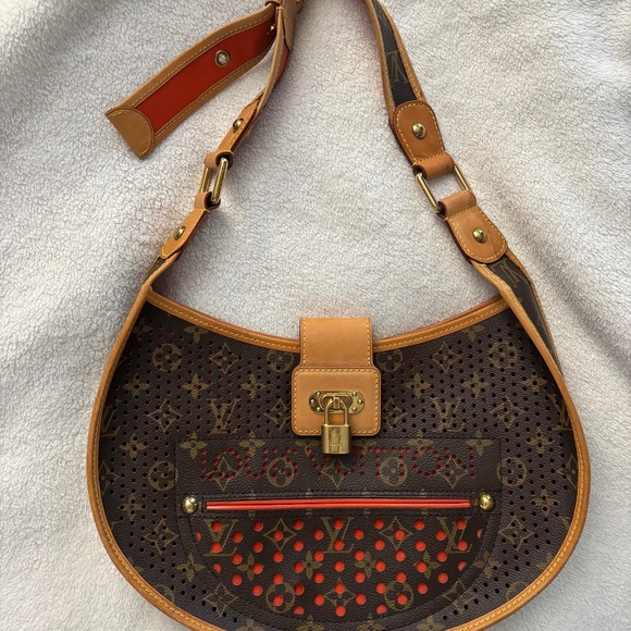 Authentic LOUIS VUITTON Monogram Perfo Demi Lune M95178 Shoulder bag - Picture 1 of 8